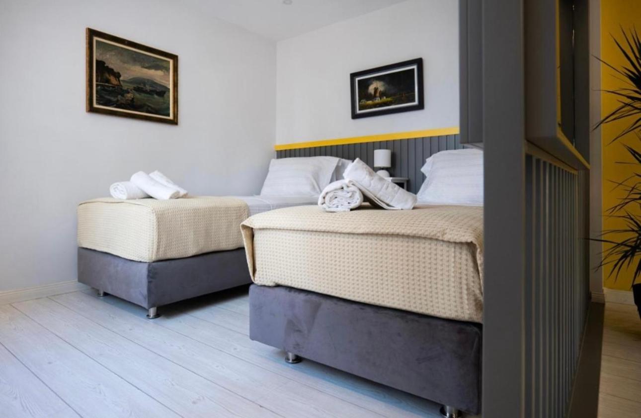 Euphoria Apartments Tirana Kültér fotó